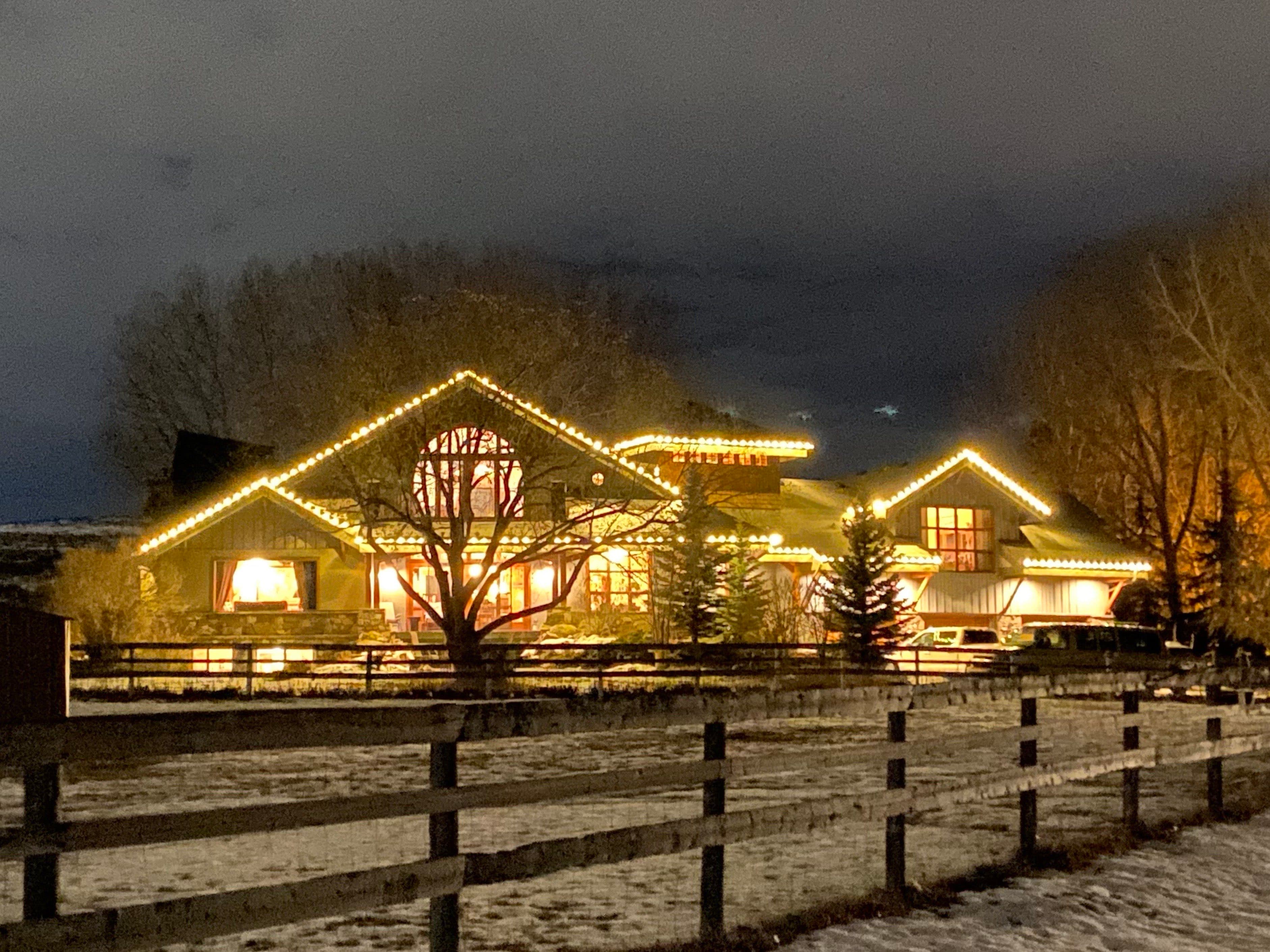 Mop Monkeys Calgary — Estate Home Christmas Light Installation Bearspaw Calgary