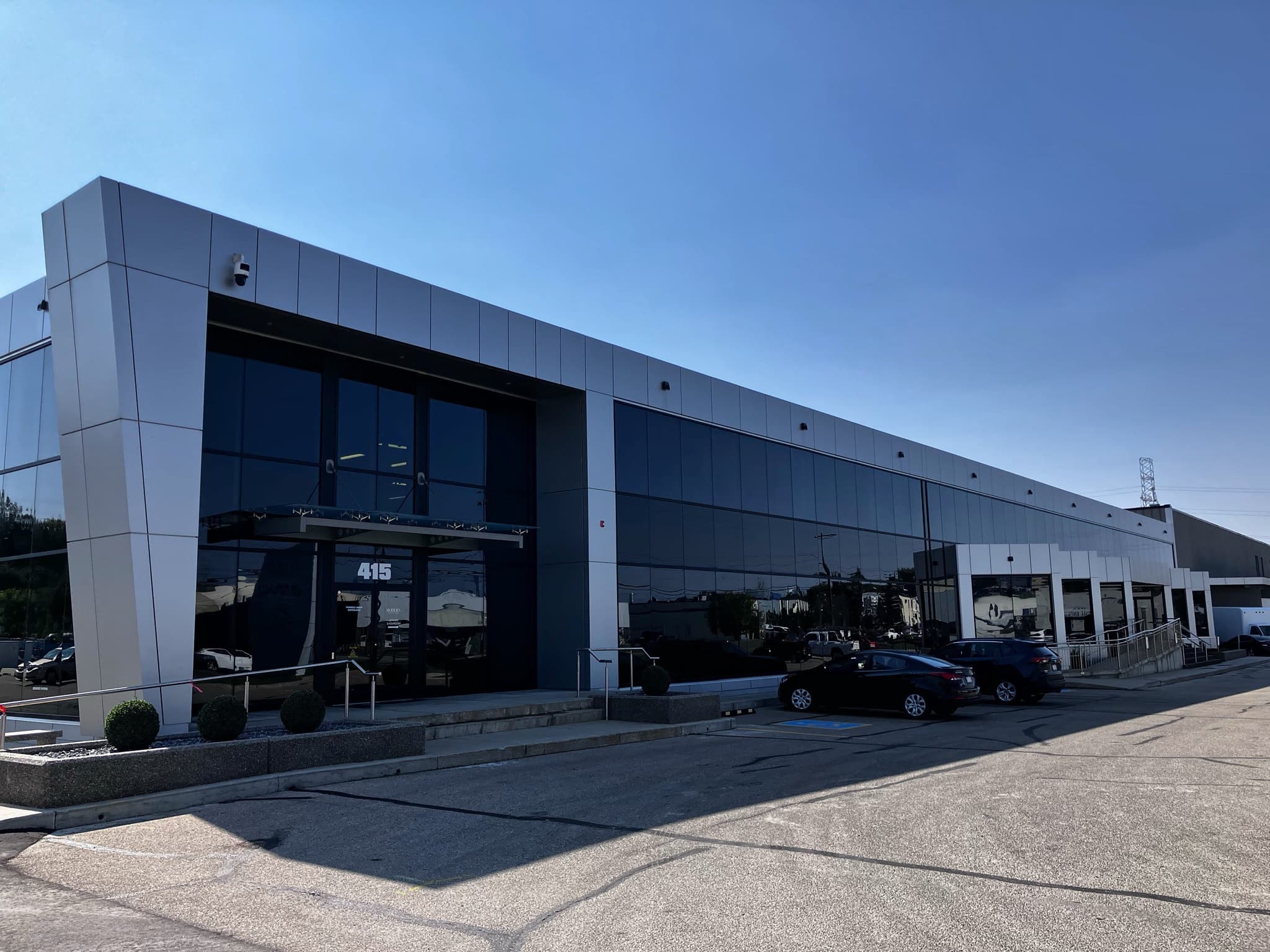 Commercial window cleaning Calgary — office building